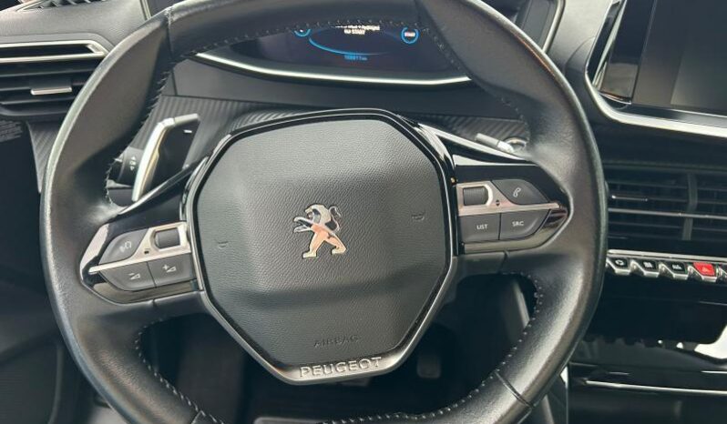 Peugeot 208 Allure / EAT8 complet