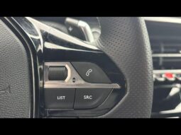 Peugeot 2008 GT / EAT8 / 130ch complet