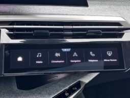 Peugeot 3008 325 Dual Motor / Launch Edition complet