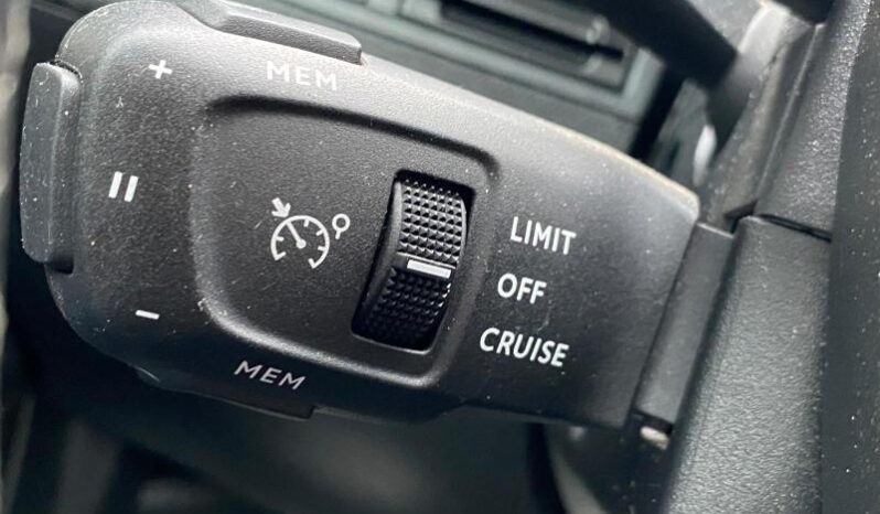 Peugeot 3008 Roadtrip / EAT8 complet