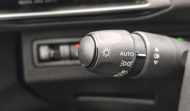 Peugeot 5008 Style / 7 places / 1.5 BlueHDI complet