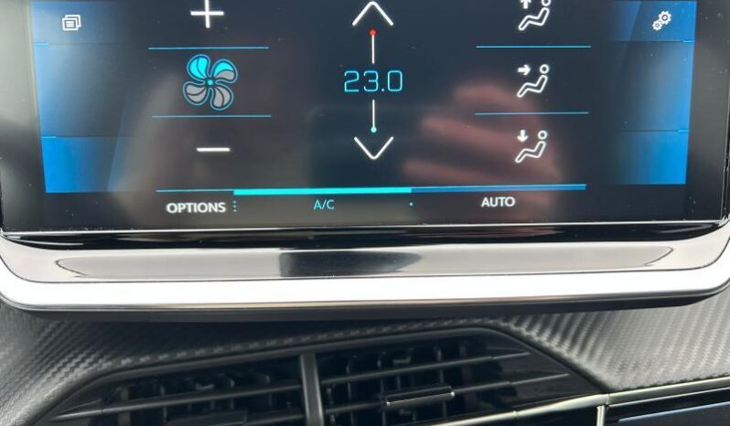 Peugeot 208 GT / EAT8 / Cuir! / Pano complet