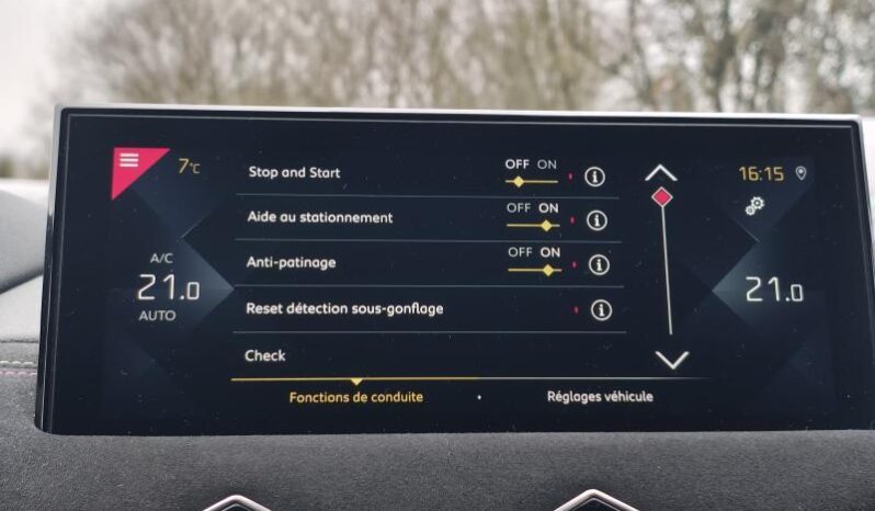 DS Automobiles DS 3 Crossback Performance Line complet