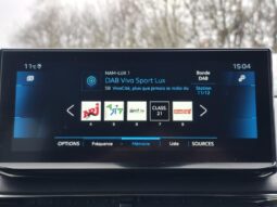 Peugeot 5008 Style / 7 places / 1.5 BlueHDI complet