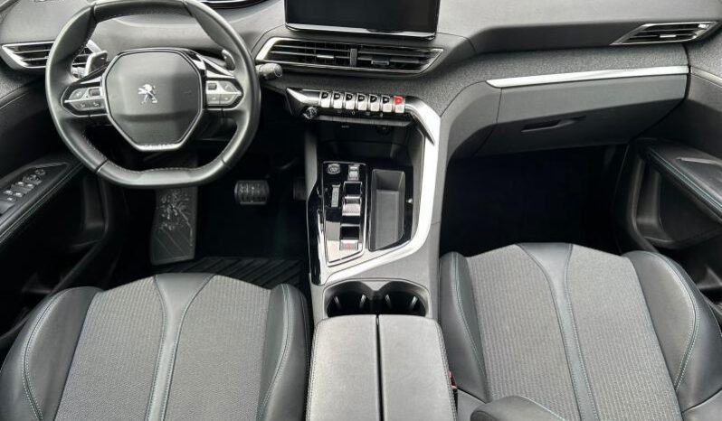 Peugeot 5008 Allure Pack / 1.5 BlueHDI / EAT8 complet
