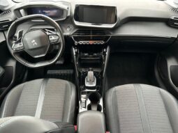 Peugeot 208 Allure / EAT8 complet