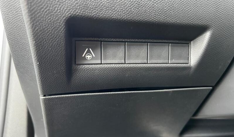 Peugeot 2008 GT / MHEV / E-DSC6 complet