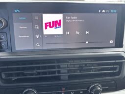 Citroen Jumpy Taille M / 2.0 BlueHDI / Carplay complet