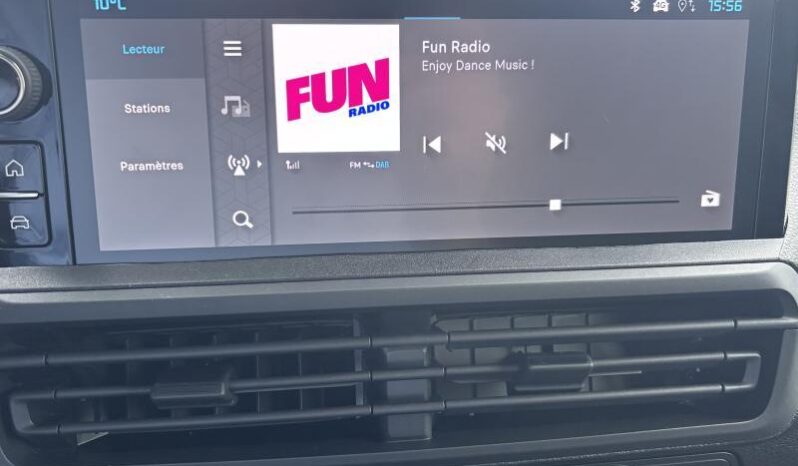 Citroen Jumpy Taille M / 2.0 BlueHDI / Carplay complet