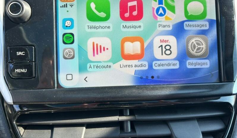 Peugeot 208 EAT6 / Tech Edition complet