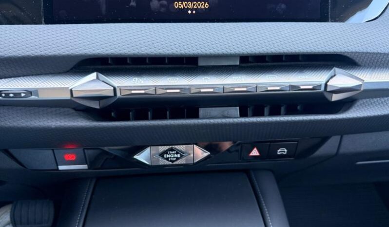 DS Automobiles DS 4 Bastille / 1.5 BlueHDi / EAT8 complet