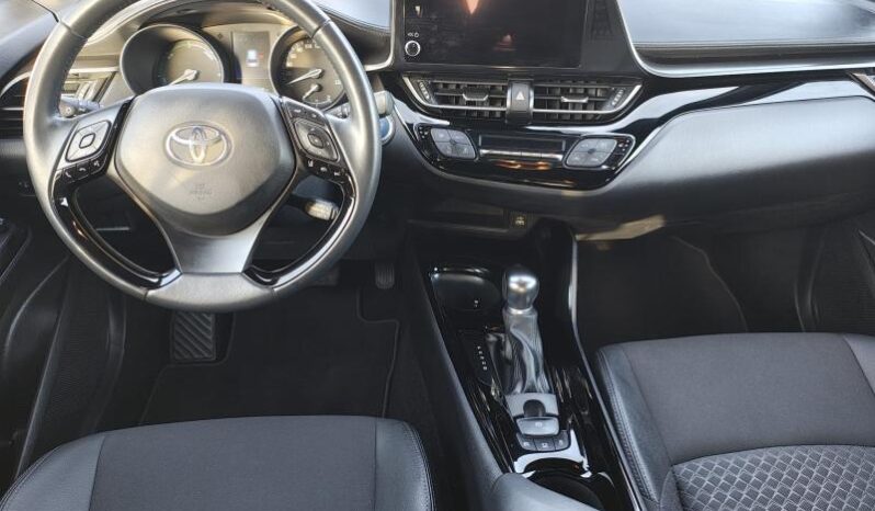 Toyota C-HR 1.8 Hybrid complet