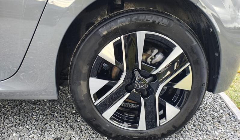 Peugeot 208 Allure complet