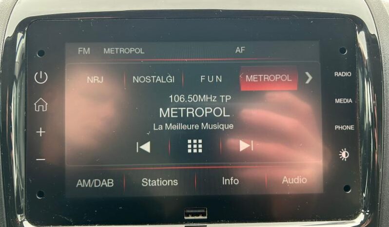 Peugeot Boxer L2H2 / 140ch / 2.2 BlueHDi complet