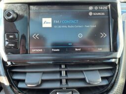 Peugeot 208 EAT6 / Tech Edition complet