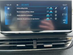 Peugeot 5008 Allure Pack / 1.5 BlueHDI / EAT8 complet