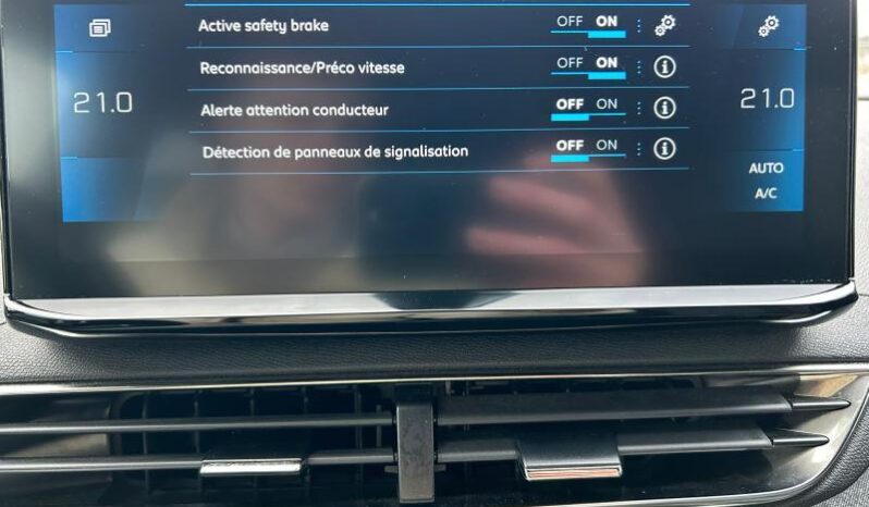 Peugeot 5008 Allure Pack / 1.5 BlueHDI / EAT8 complet