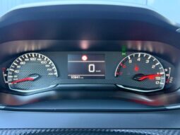 Peugeot 2008 Active / sièges chauffants / 130ch complet