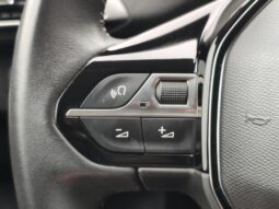 Peugeot 5008 Style / 7 places / 1.5 BlueHDI complet