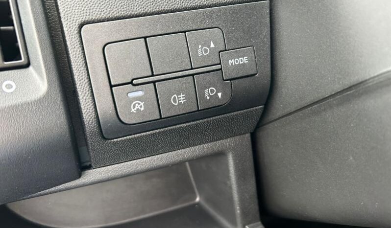 Peugeot Boxer L2H2 / 140ch / 2.2 BlueHDi complet