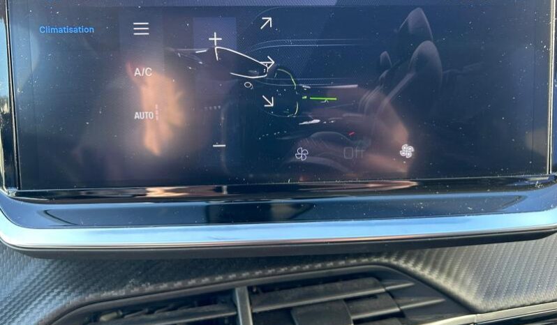 Peugeot 208 Allure / GPS / Carplay complet