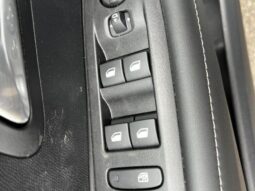 Peugeot 208 Allure / MHEV / E-DSC6 complet