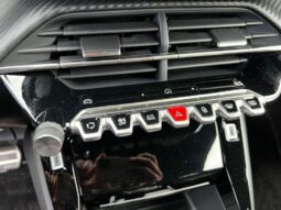 Peugeot 2008 GT / MHEV / E-DSC6 complet