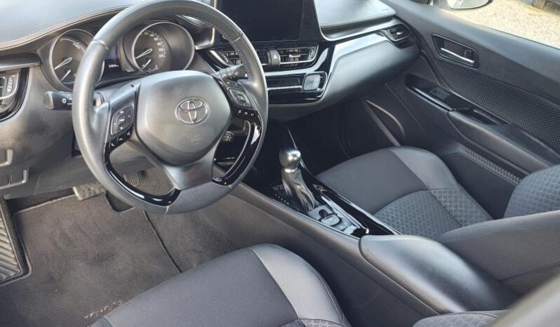Toyota C-HR 1.8 Hybrid complet