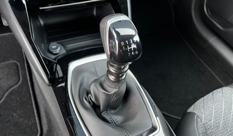 Peugeot 208 ALLURE complet