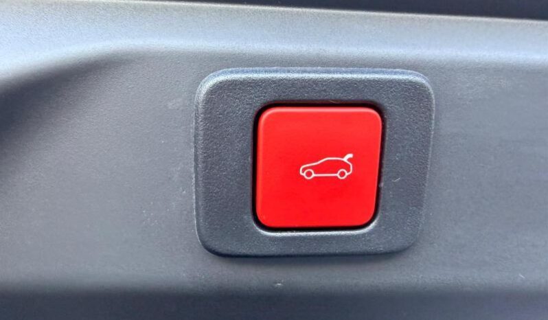 Peugeot 3008 GT / Hybrid 145 e-DSC6 complet