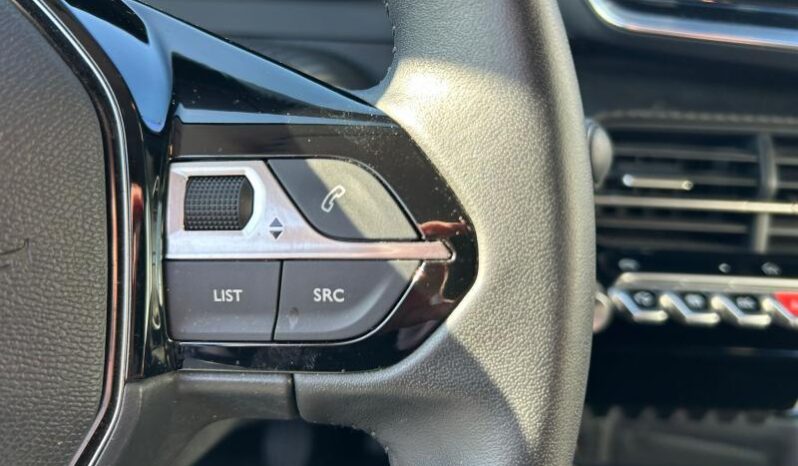 Peugeot 208 Allure / GPS / Carplay complet