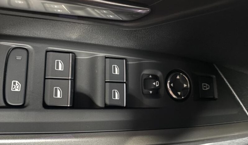 Peugeot 5008 GT / MHEV / E-DSC6 complet