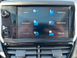 Peugeot 208 EAT6 / Tech Edition complet