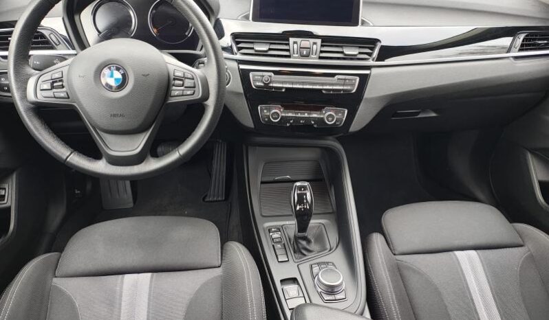 BMW Serie X X1 Sport Line / Auto / 18d complet