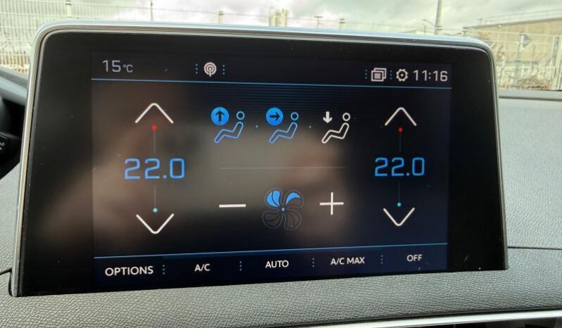 Peugeot 5008 Allure / EAT8 / 7 Places complet