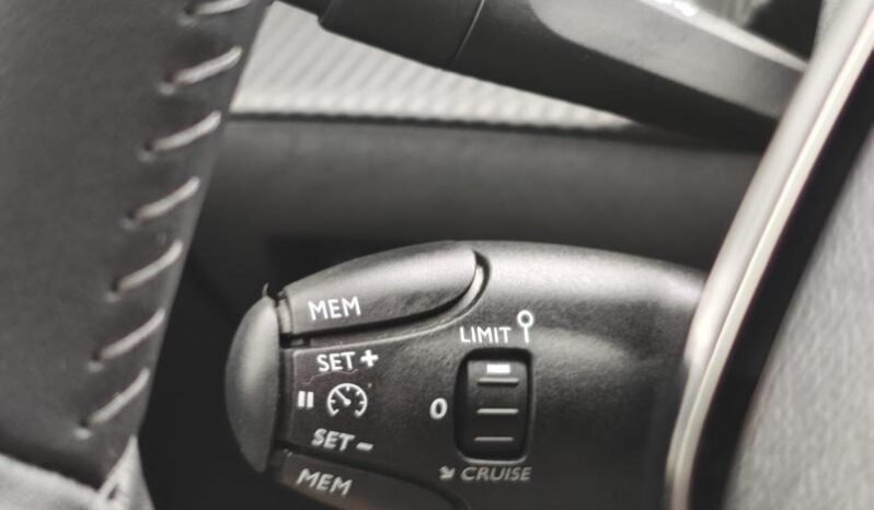 Peugeot 208 Allure complet