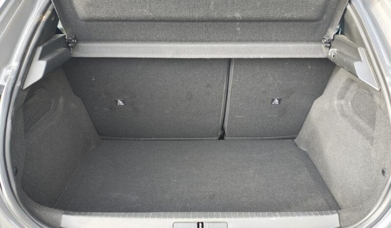 Peugeot 208 Allure / LED / Carplay complet