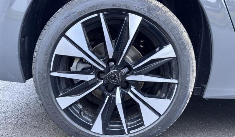 Peugeot 308 Allure / e-DCS6 / Carplay complet