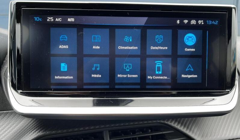 Peugeot 208 Allure / MHEV / E-DSC6 complet