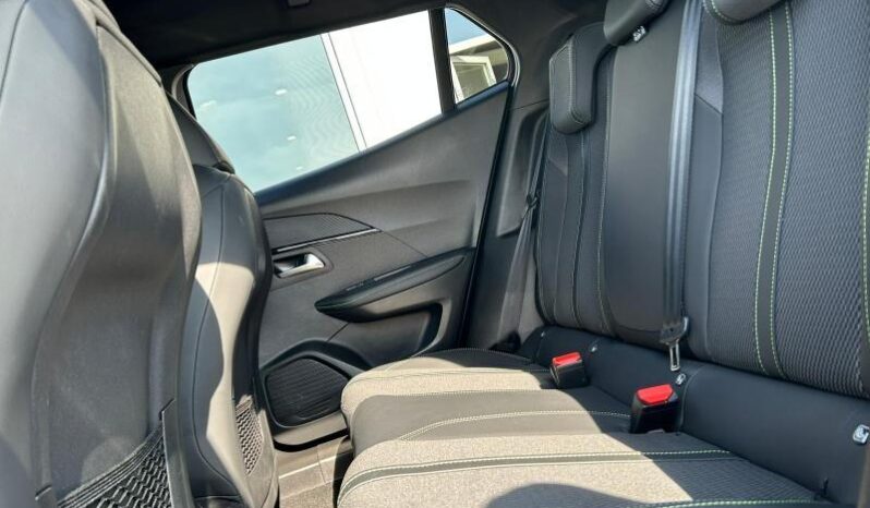 Peugeot 2008 GT / E-DSC6 / MHEV / 136ch complet