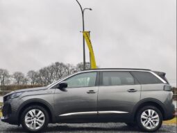 Peugeot 5008 Style / 7 places / 1.5 BlueHDI complet