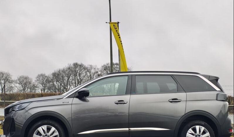 Peugeot 5008 Style / 7 places / 1.5 BlueHDI complet