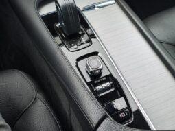 Volvo XC90 B5 Diesel / Momentum / AWD / 235ch complet