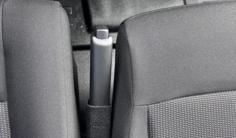 Citroen Jumpy Taille M / 2.0 BlueHDI / Carplay complet