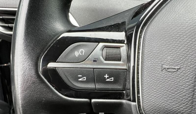 Peugeot 3008 Allure Pack / LED / Carplay complet