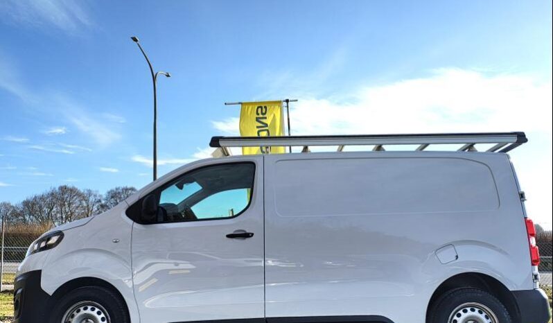 Opel Vivaro 145ch / porte échelle complet