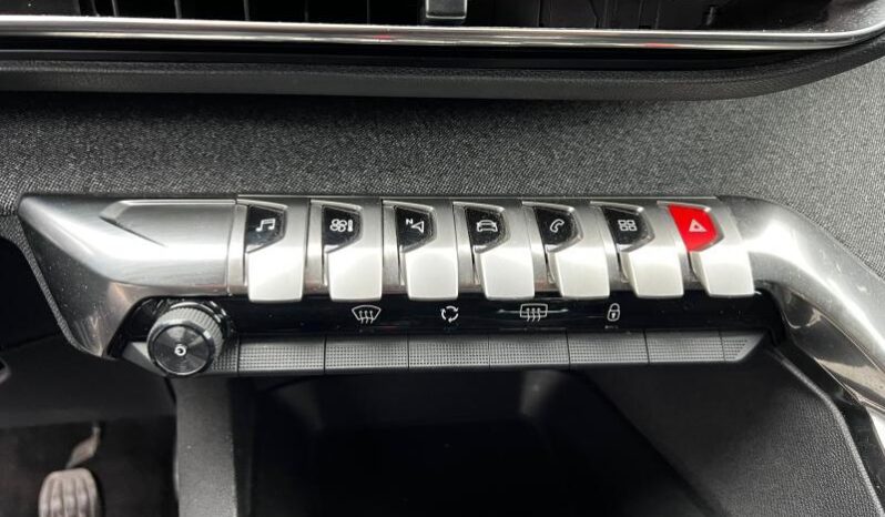 Peugeot 3008 Allure Pack / LED / Carplay complet