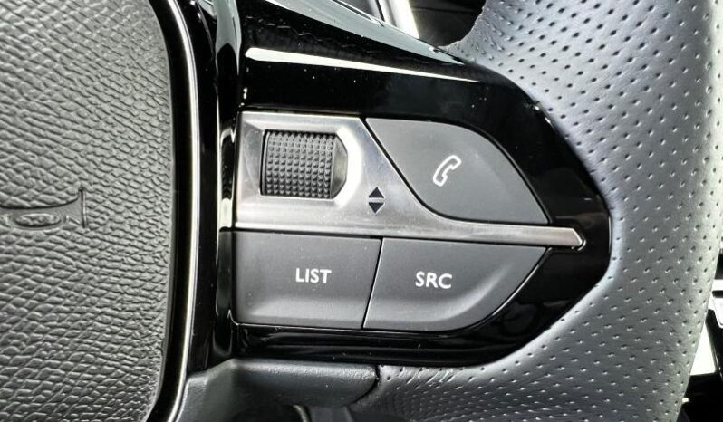 Peugeot 2008 GT / MHEV / E-DSC6 complet