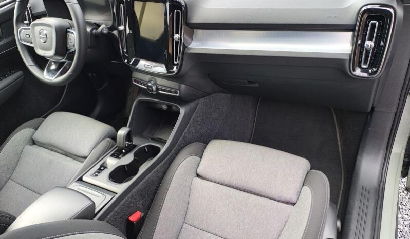 Volvo XC40 B3 / Mild Hybrid / Core complet