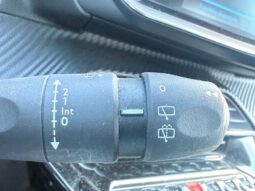 Peugeot 208 Active / 100ch / Carplay complet